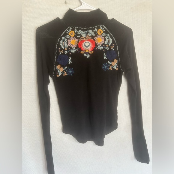 Free people turtle neck embroidered long sleeve - Picture 5 of 5